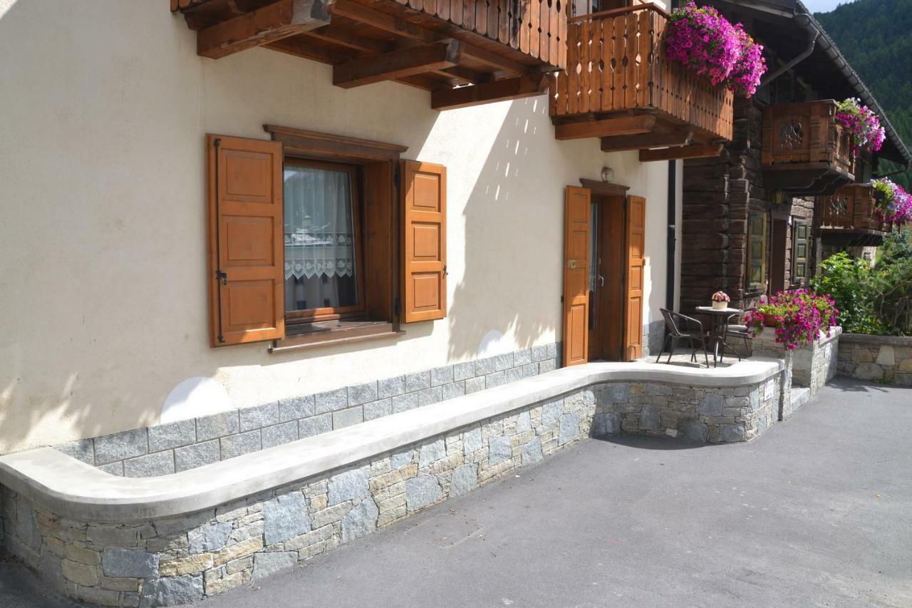 Appartamenti Rin Gemel Livigno Exterior foto